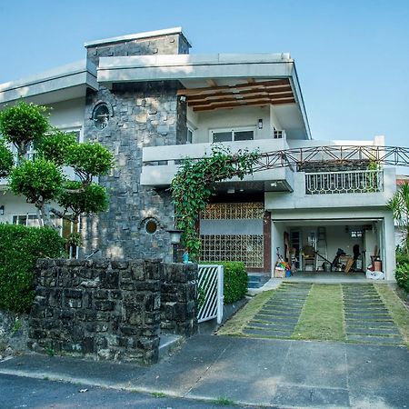 Mountain Homestay 6-8人包棟民宿 Xinhua Dış mekan fotoğraf