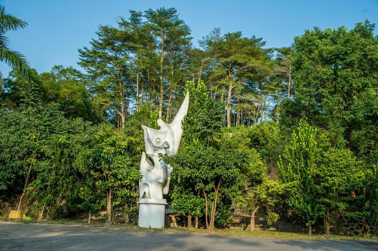 Mountain Homestay 6-8人包棟民宿 Xinhua Dış mekan fotoğraf
