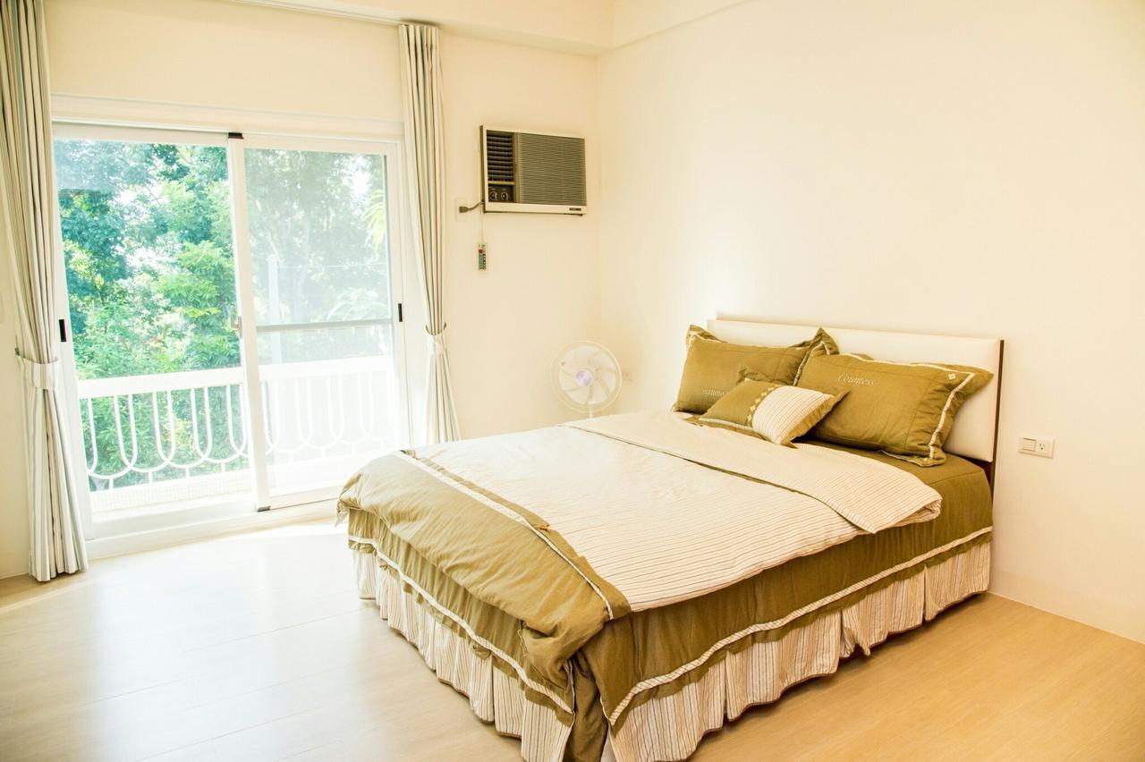 Mountain Homestay 6-8人包棟民宿 Xinhua Dış mekan fotoğraf